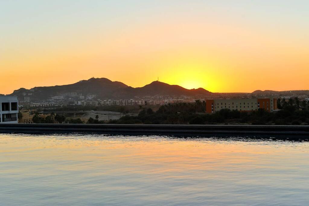 Great Location 2Bd 2Bth Walking Distance To Medano Apartment Cabo San Lucas Exterior photo